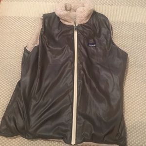 Patagonia reversible vest